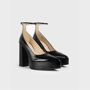 NWOT- Anne Elegant - Idylle Heel Black Patent Leather Shoe With Stacked Heel